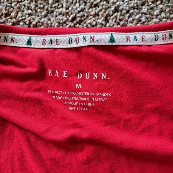 Rae Dunn  “’Tis the Season” Red Long-Sleeve Holiday Shirt – Size Medium NWT - Picture 4 of 7